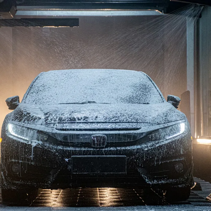Scratch-free foam wash car cleaning process
